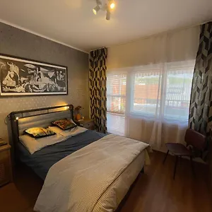 https://studio-andel-with-terrace.praguehotelsweb.com