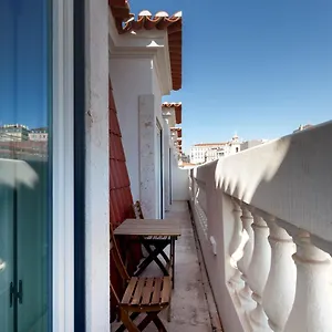 https://flh-praca-comercio-artistic-flat-with-balcony.hotels-lisbon-portugal.com